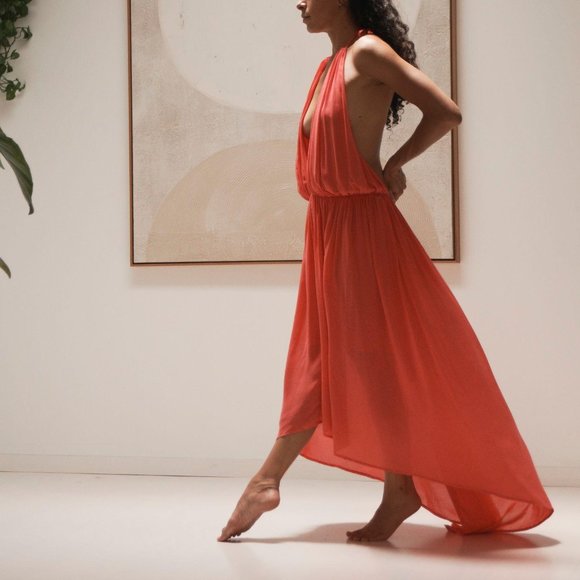 ❤️ SOLD ❤️ “THE GODDESS DRESS” in Nude - Picture 3 of 3